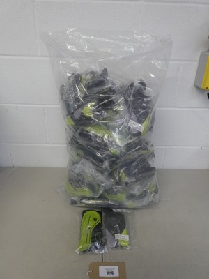 Lot A bag containing approx. 90 pairs of VR...