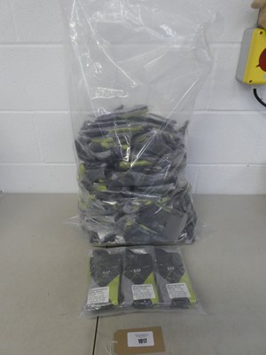 Lot A bag containing approx. 100 pairs of VR...