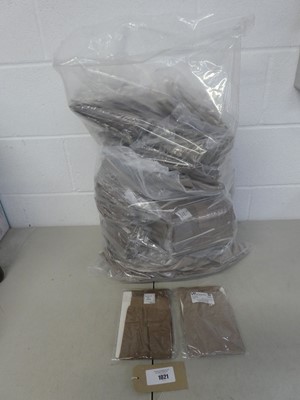 Lot A bag containing approx. 120 pairs of ladies...