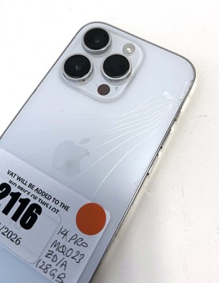Lot iPhone 14 Pro 128GB Silver (cracked)