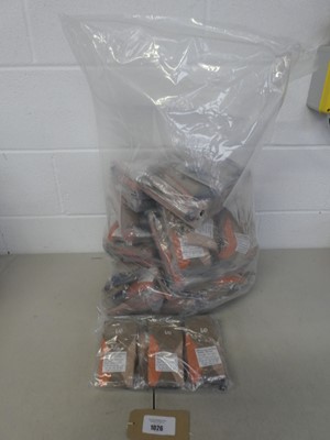 Lot A bag containing approx. 100 pairs of VR...