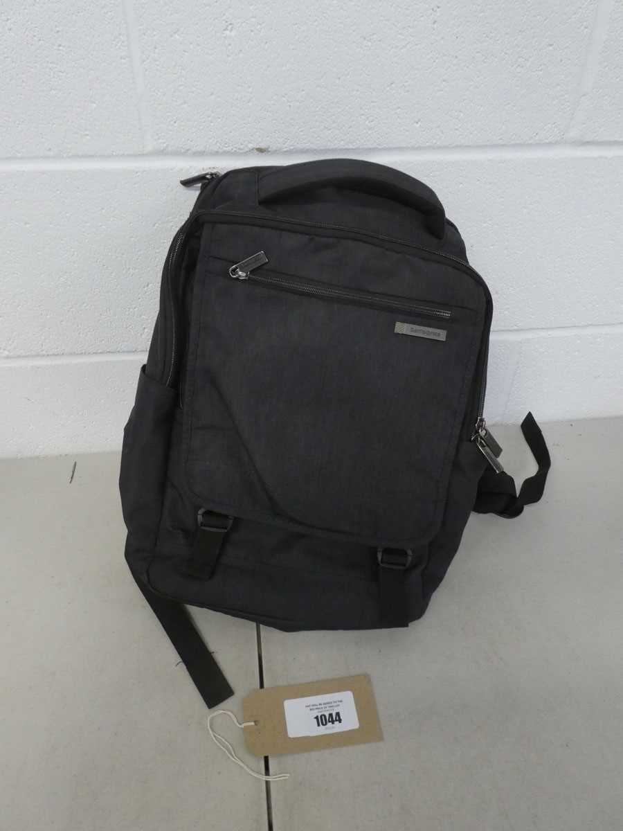 Lot A Samsonite backpack in black.