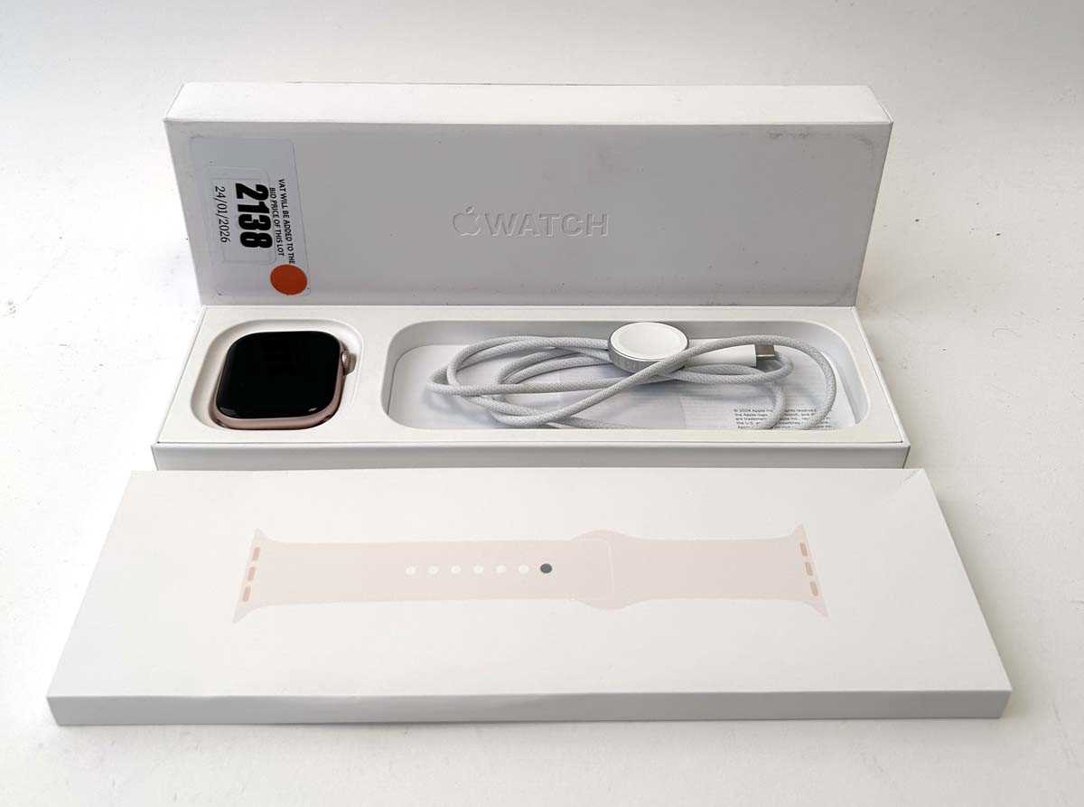 Lot *Sealed* Apple Watch Series 10 46MM Rose Gold...