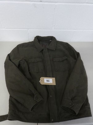 Lot A Levi's coat/jacket in green ( size M).