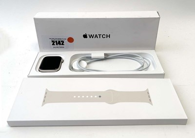 Lot Apple Watch SE Gen 2 44MM Starlight A2723, boxed