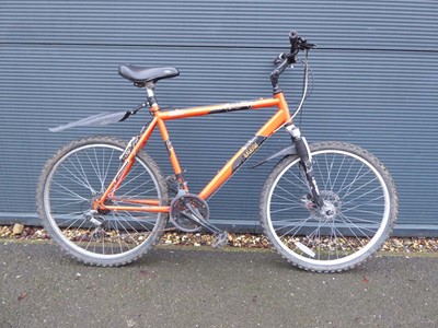 Lot 4027 - Raleigh TigerShark orange gents bike
