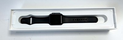 Lot Apple Watch Series 2 42MM Space Grey, boxed