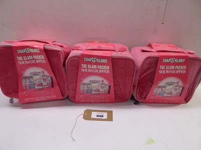 Lot 3 x Soap & Glory 'The Glam-Packed Showstopper'...