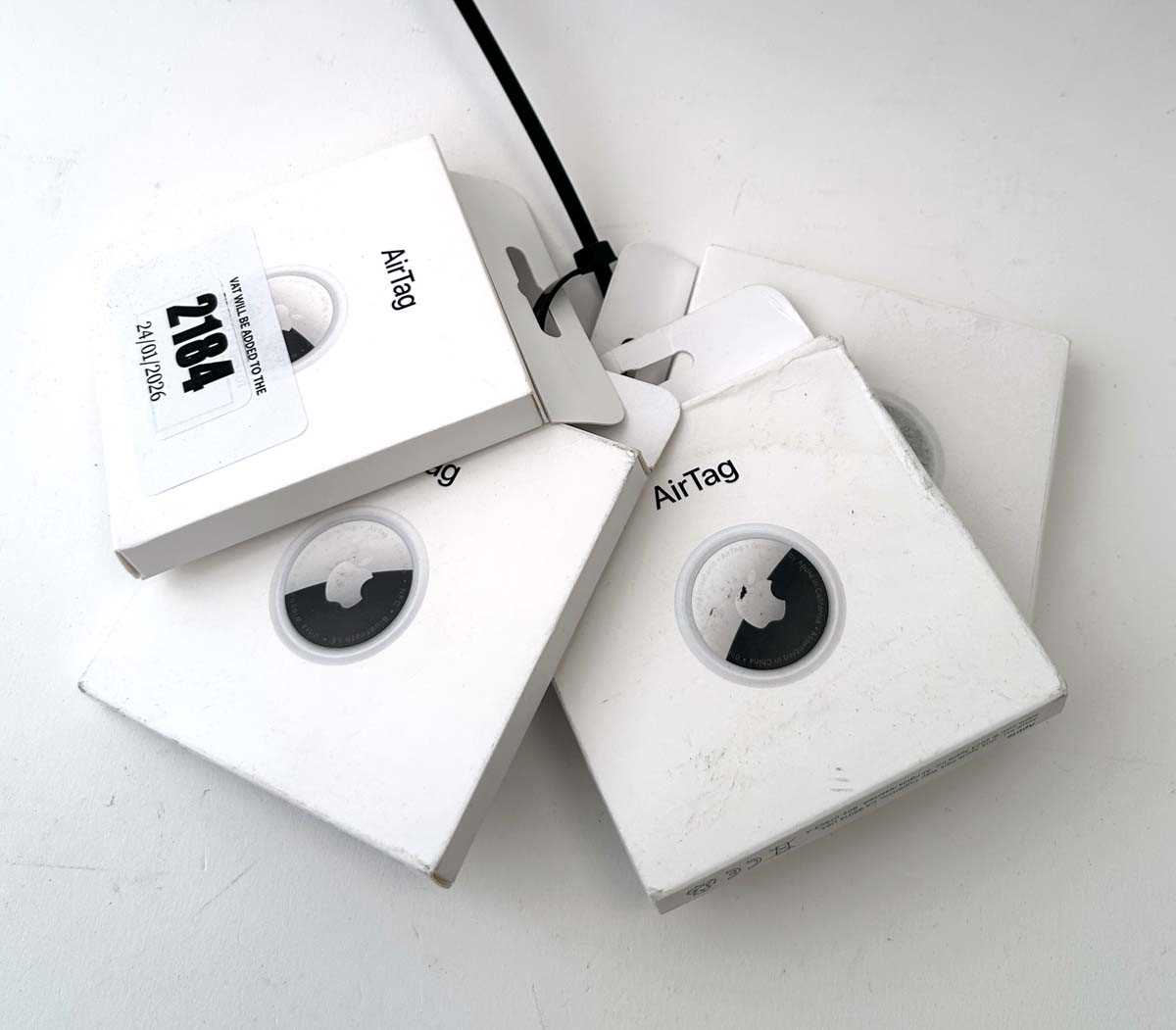 Lot 4x sealed AirTags
