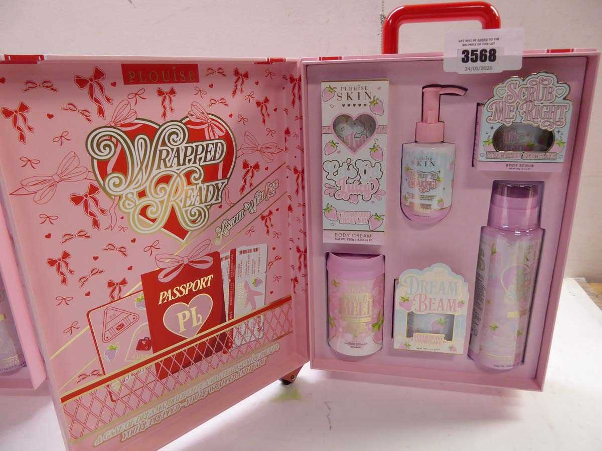 Lot P. Louise Wrapped & Ready Strawberry Snowflake...