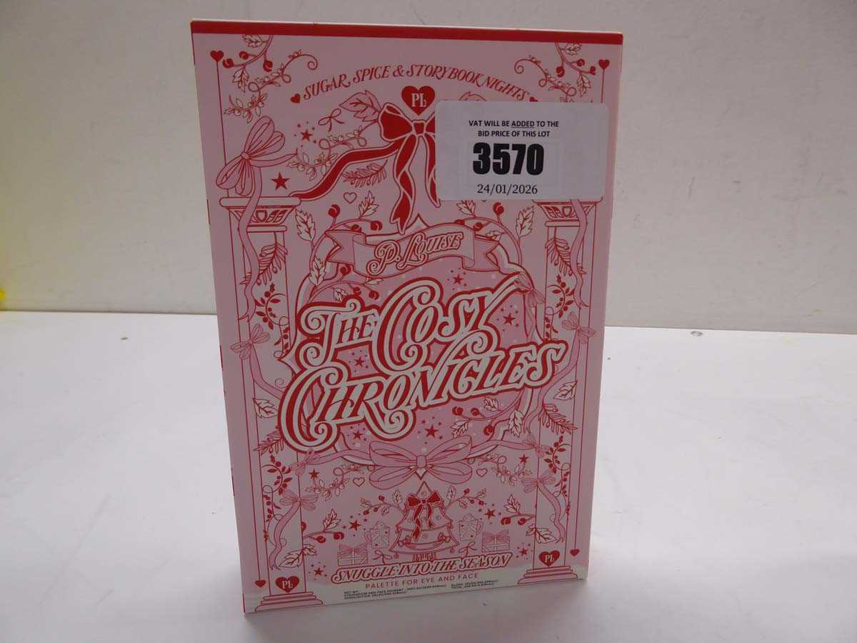 Lot P. Louise the Cosy Chronicles Snuggle In To...