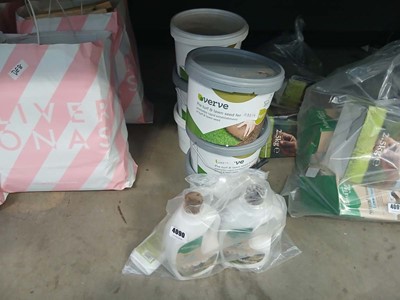 Lot 4090 - 6 tubs of Verve pre-turf and lawn seed...