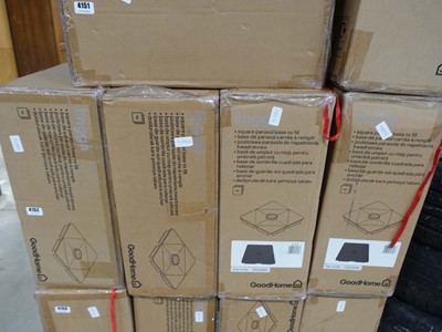 Lot 4152 - 4 boxed Good Home square parasol bases
