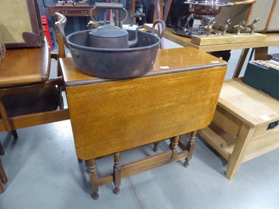 Lot 5104 - Oak and beech side table