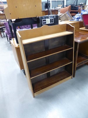 Lot 5128 - Oak 4 tier open bookcase