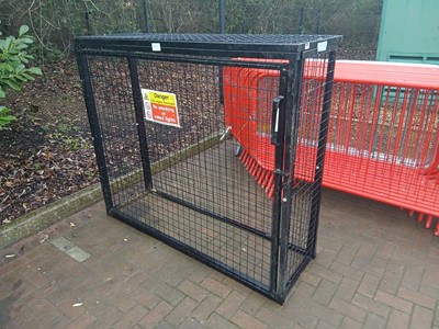 Lot 4181 - Metal gas cage