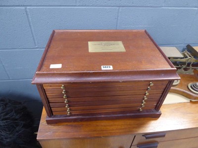 Lot 5023 - Modern coin collectors cabinet