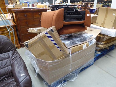 Lot 5156 - Pallet with large qty of furniture parts