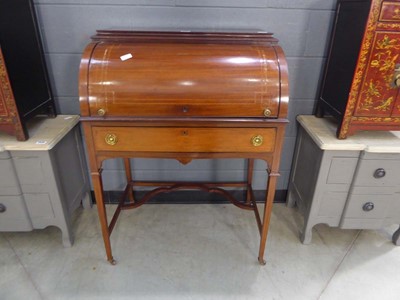 Lot 5039 - Edwardian roll top desk