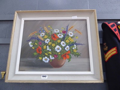 Lot 5042 - Oil on board, still life with flowers