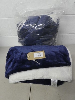 Lot x3 Life Comfort reversible faux fur throws