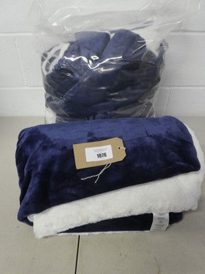 Lot x3 Life Comfort reversible faux fur throws