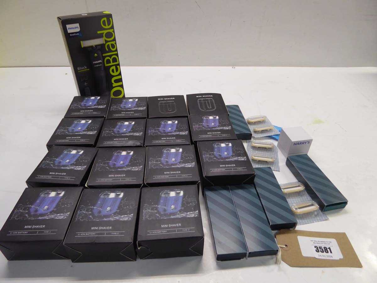 Lot Philips One Blade Ltd Ed, mini shavers etc