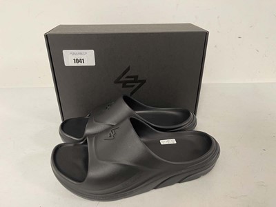 Lot Represent arc-3 recovery slides in black size...