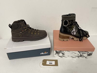 Lot 2x Boxed pairs of boots to include Ellesse UK9...