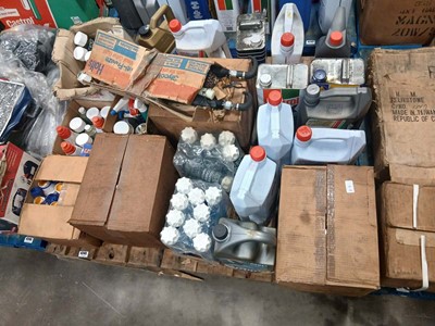 Lot 4245 - Pallet of car accessories and oils to include...