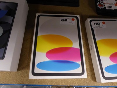 Lot 2231 - Apple iPad A16 wifi 128 GB, boxed, MD3Y4KN/A...