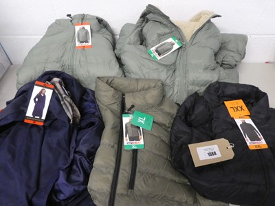 Lot X5 mens or womens coats/gilets to include 32...