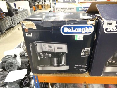 Lot 3012 - De'Longhi pump expresso and filter coffee machine