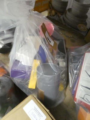 Lot 3016 - Bag of mixed part sealed and used fragrances