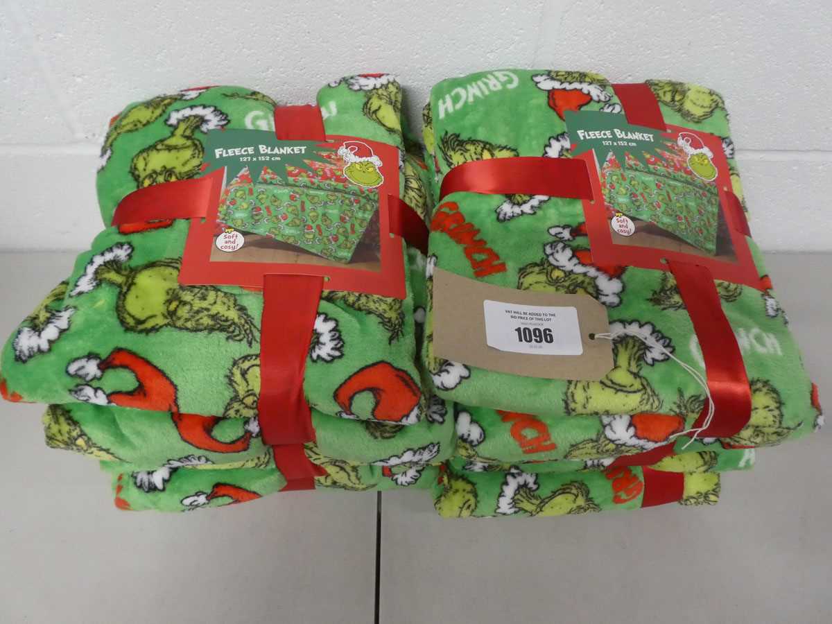 Lot X6 The Grinch fleece blankets - each 127x152cm