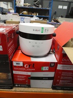 Lot 3051 - 1 boxed and 1 unboxed Instant rice cooker and...