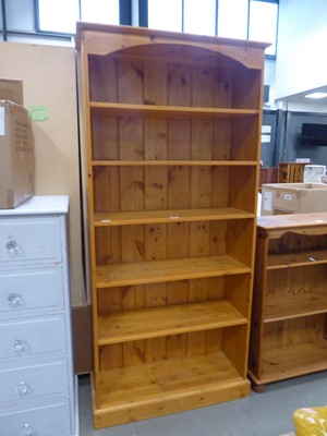 Lot 5211 - Modern pine open bookcase