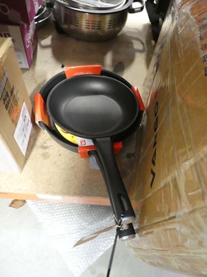 Lot 3091 - 2 Zwilling pans