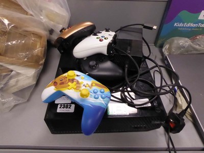 Lot 2302 - Xbox One console along with controllers