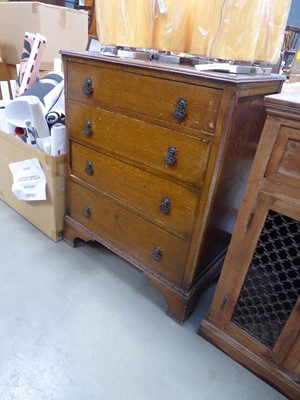 Lot 5216 - Oak chest of 4 drawers