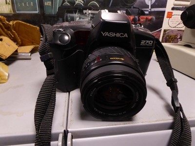 Lot 2351 - Yashica 270 camera and accessories in camera bag