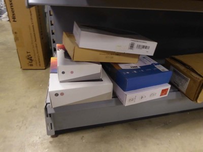 Lot 2380 - 6 Samsung tablets for spares and repairs