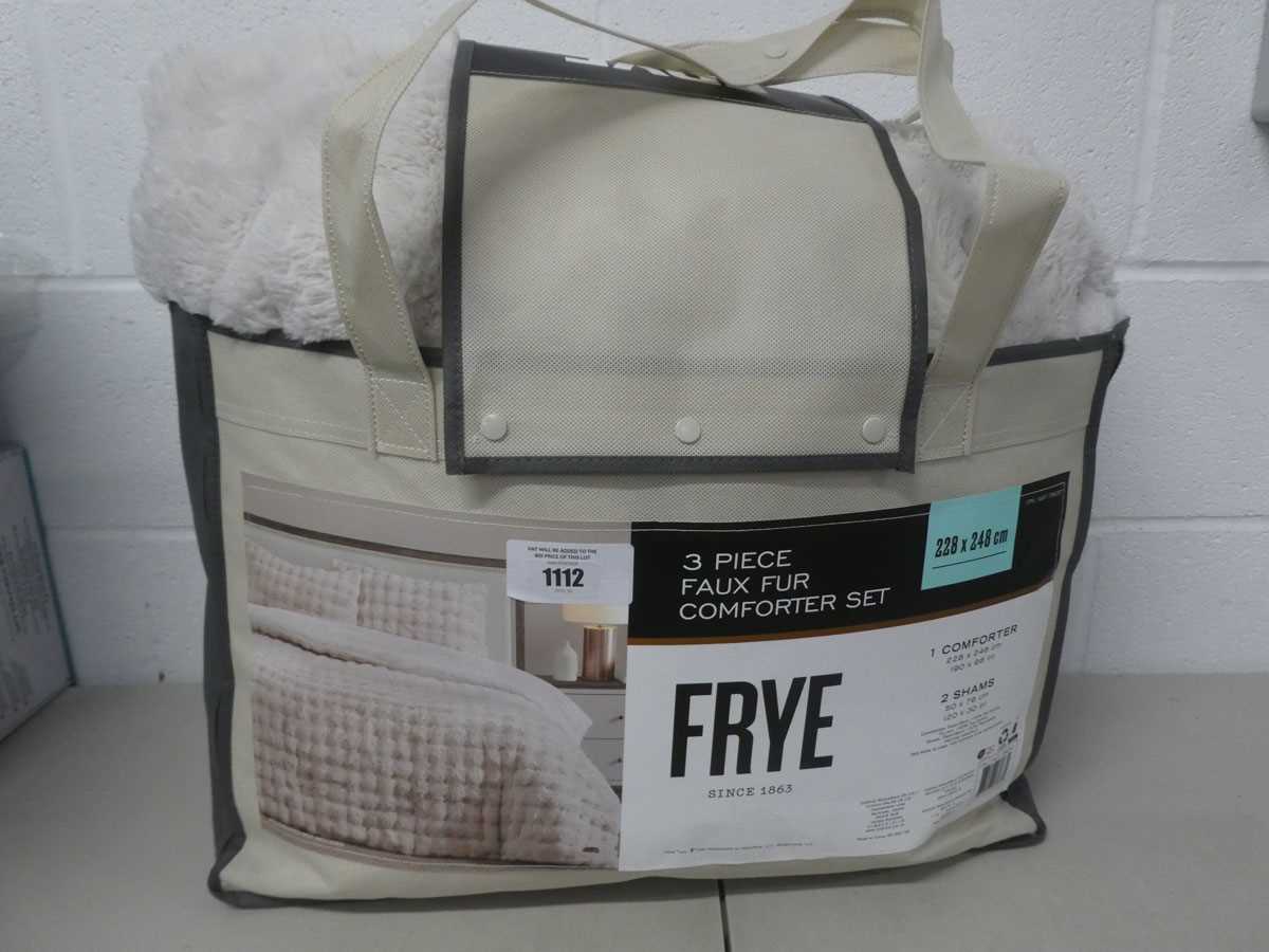 Lot Frye 3 piece comforter set - 228x248cm