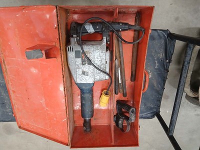 Lot 4359 - Bosch 110v concrete breaker