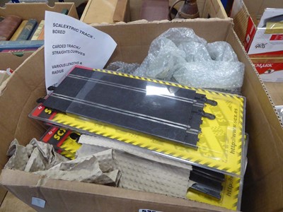 Lot 5326 - Box containing Scalextric track