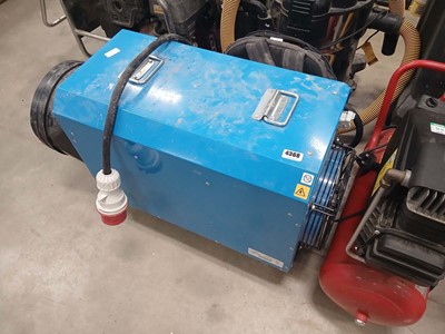 Lot 4368 - Industrial electric heater (3 phase)