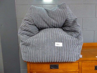 Lot 5288 - Grey striped bean bag