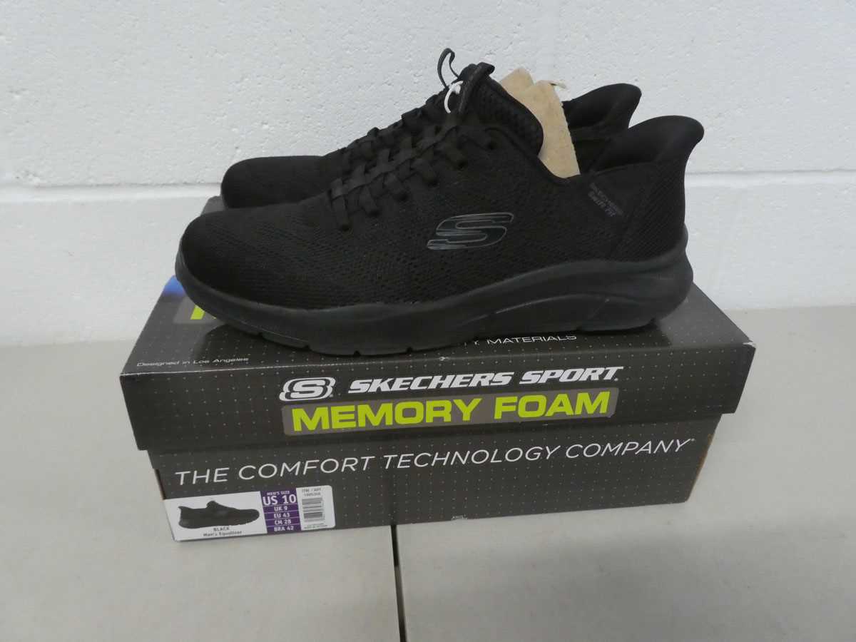 Lot Boxed pair of Skechers hands free swift fit...