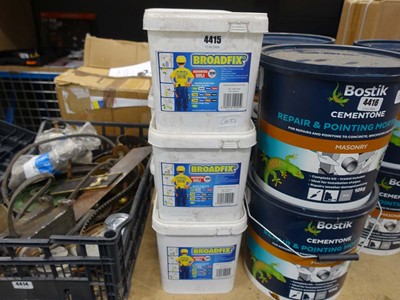 Lot 4415 - Six tubs of Broadfix assorted levelling wedges