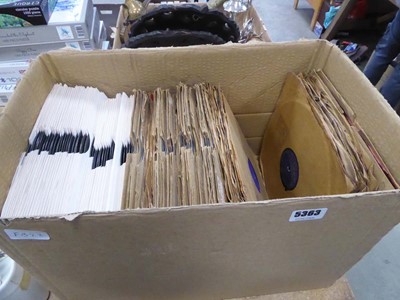 Lot 5363 - Box containing Shellac records